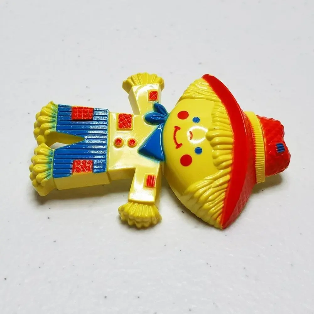 Avon Peter Patches Scarecrow Pin Pal Brooch Collectible Pin